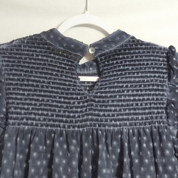 Indigo Thread Co. Woven Long Sleeve Smocked Yoke Swiss Dot Top W/ Tank Size XL - Picture 6 of 8